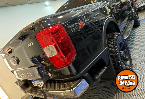 Camionetas - Ford Xlt 2023 Diesel 32000Km - En Venta