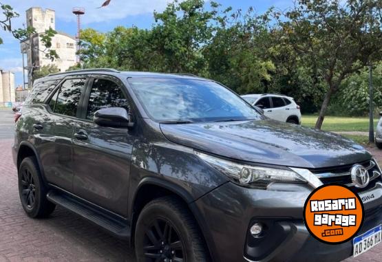Camionetas - Toyota Sw4 2019 Diesel 120000Km - En Venta