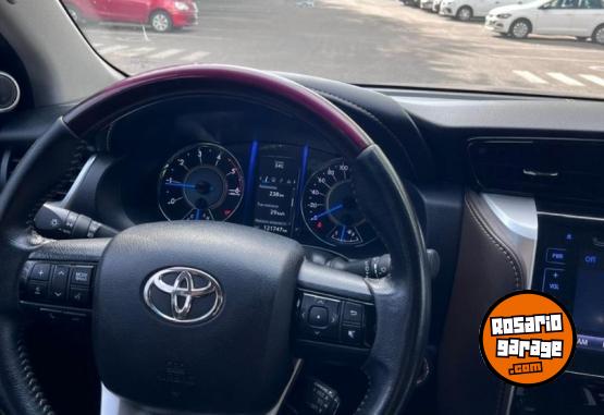 Camionetas - Toyota Sw4 2019 Diesel 120000Km - En Venta