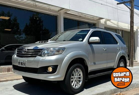 Camionetas - Toyota SW4 3.0 TDI 5 A/T 7 AS 2013 Diesel 249000Km - En Venta