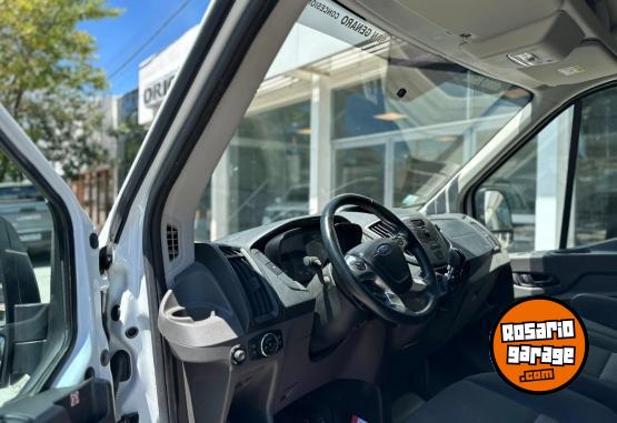 Utilitarios - Ford TRANSIT 2.2 L 350L TE 2021 Diesel 131000Km - En Venta