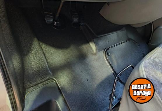 Utilitarios - Renault Master 2.5 DCI 2010 Diesel 375000Km - En Venta