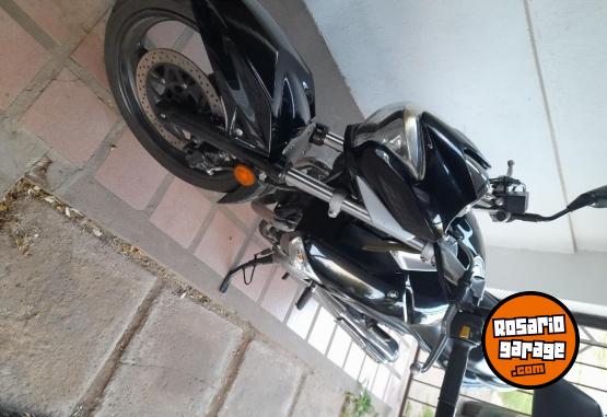 Motos - Suzuki Gw250 inazuma 2015 Nafta 40Km - En Venta