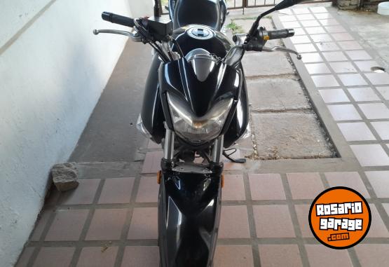 Motos - Suzuki Gw250 inazuma 2015 Nafta 40Km - En Venta