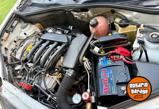 Utilitarios - Renault Kangoo 2016 GNC - En Venta