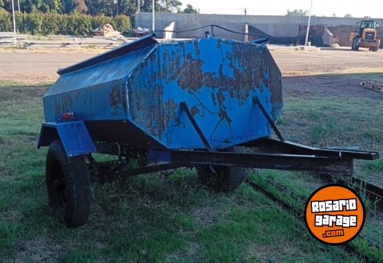 Camiones y Gr�as - Lote Autoelevador, Pala Frontal , Tanque de Agua - En Venta