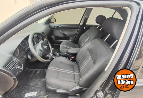 Autos - Volkswagen Bora 2.0 2013 Nafta 145000Km - En Venta