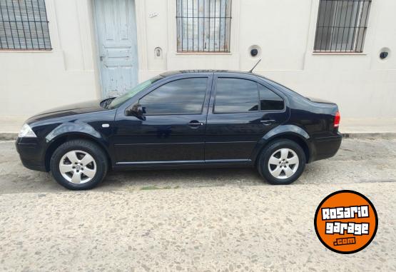 Autos - Volkswagen Bora 2.0 2013 Nafta 145000Km - En Venta