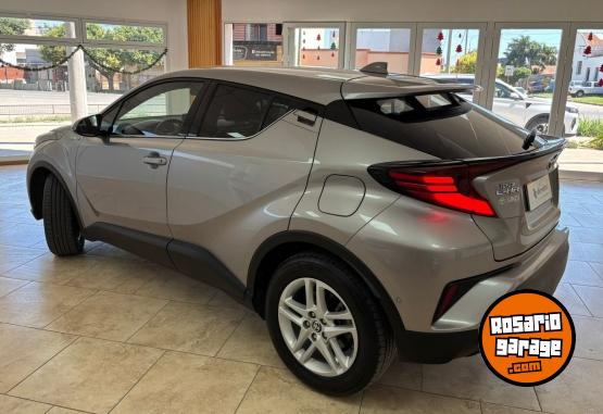 Autos - Toyota C-HR 2020 Electrico / Hibrido 102000Km - En Venta