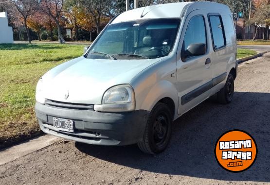 Utilitarios - Renault Kangoo 2007 Nafta 228000Km - En Venta