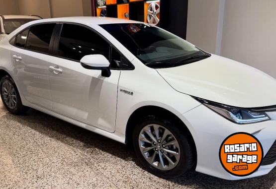 Autos - Toyota TOYOTA COROLLA XEI HEV 2024 Electrico / Hibrido 11000Km - En Venta