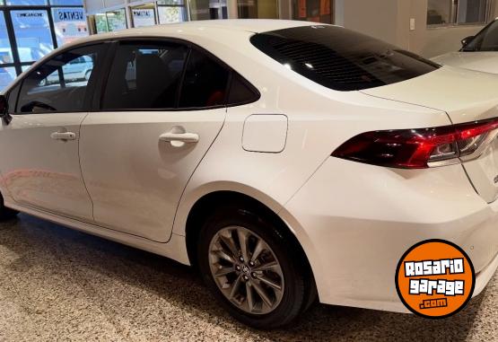 Autos - Toyota TOYOTA COROLLA XEI HEV 2024 Electrico / Hibrido 11000Km - En Venta