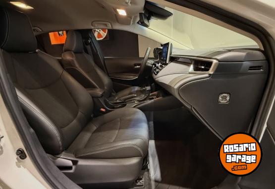 Autos - Toyota TOYOTA COROLLA XEI HEV 2024 Electrico / Hibrido 11000Km - En Venta