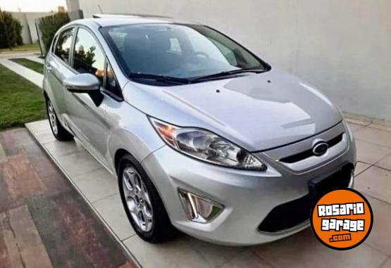Autos - Ford Fiesta Titanium 2013 GNC  - En Venta