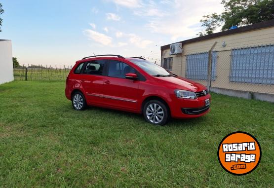 Autos - Volkswagen Suran 2011 Nafta 137500Km - En Venta