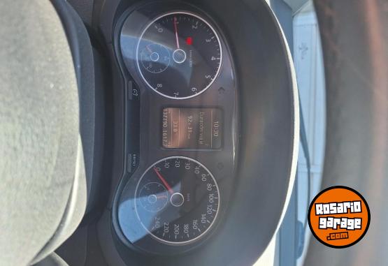 Autos - Volkswagen Suran 2011 Nafta 137500Km - En Venta