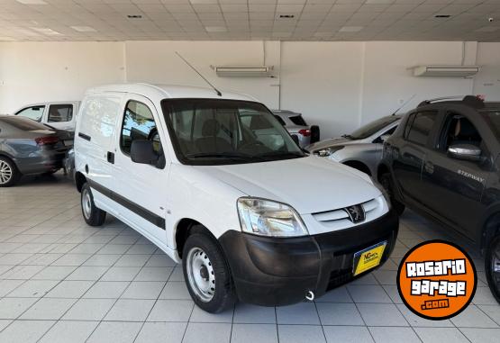 Utilitarios - Peugeot Partner Furgon 2017 Diesel 150000Km - En Venta