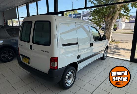 Utilitarios - Peugeot Partner Furgon 2017 Diesel 150000Km - En Venta
