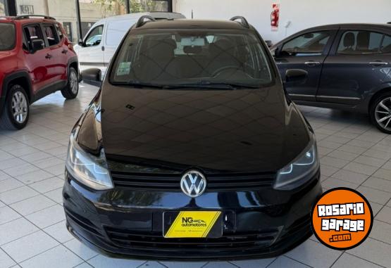 Autos - Volkswagen Suran Trendline 2015 Nafta 170000Km - En Venta
