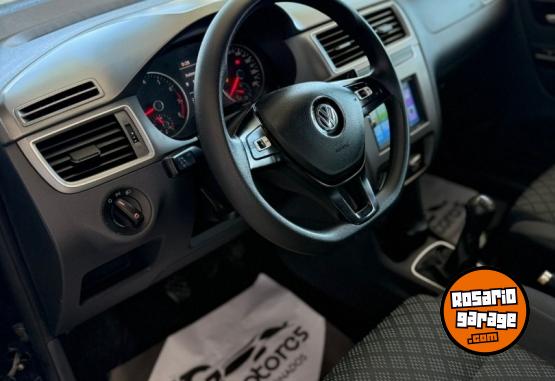 Autos - Volkswagen Suran Trendline 2015 Nafta 170000Km - En Venta