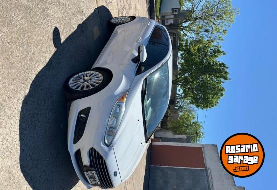 Autos - Ford fiesta 2014 Nafta 125000Km - En Venta