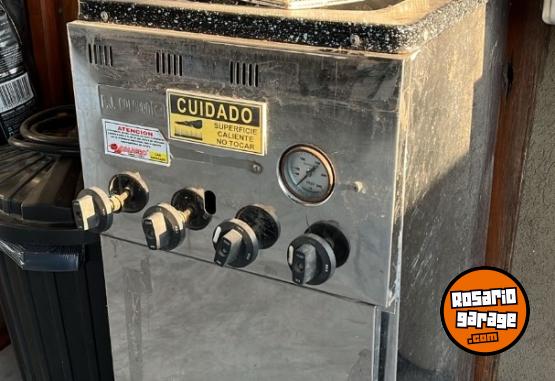 Hogar - Freidora 18 lts Calabro - En Venta