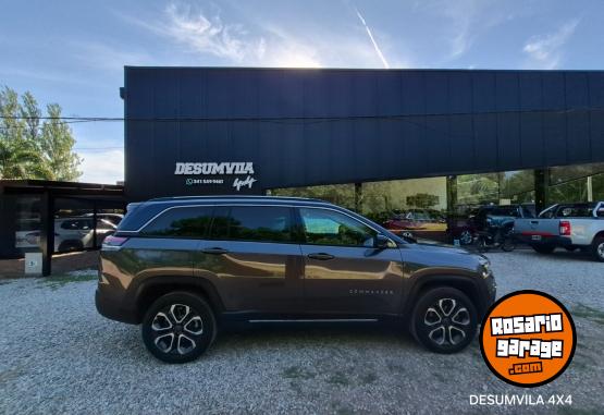 Camionetas - Jeep COMMANDER 2024 Diesel 20000Km - En Venta