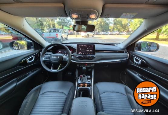 Camionetas - Jeep COMMANDER 2024 Diesel 20000Km - En Venta