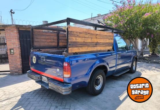 Camionetas - Ford F100 2000 Diesel 655000Km - En Venta
