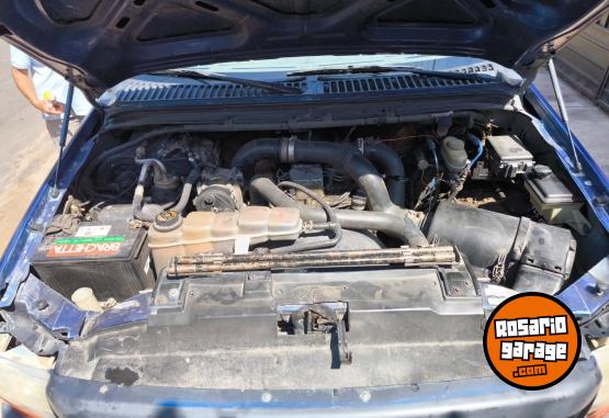 Camionetas - Ford F100 2000 Diesel 655000Km - En Venta