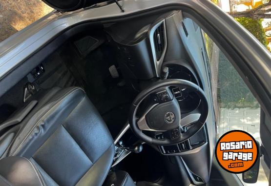 Autos - Toyota Yaris 2021 Nafta 101000Km - En Venta