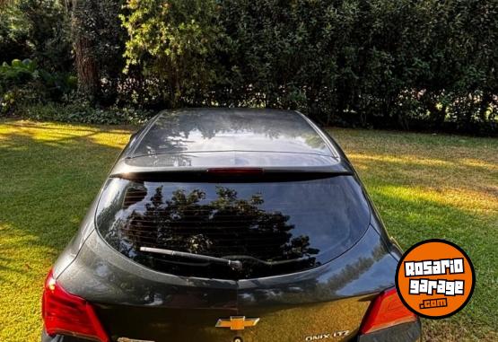 Autos - Chevrolet Onix LTZ 2017 Nafta 40000Km - En Venta