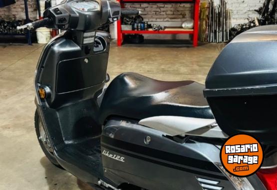 Motos - Kymco Like 125 2021 Nafta 12000Km - En Venta
