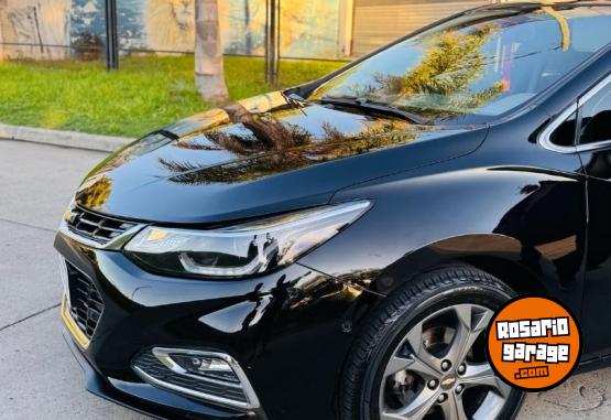 Autos - Chevrolet Cruze hatch ltz plus 2017 Nafta 74000Km - En Venta