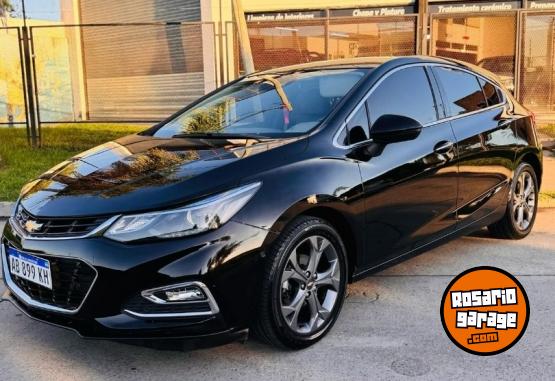Autos - Chevrolet Cruze hatch ltz plus 2017 Nafta 74000Km - En Venta