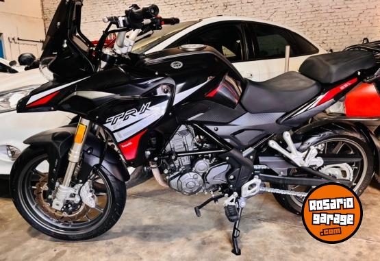 Motos - Benelli Trk 251 2023 Nafta 3000Km - En Venta