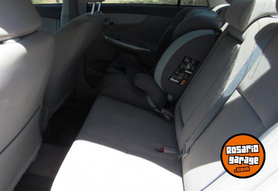 Autos - Toyota Corolla 2012 Nafta 140000Km - En Venta