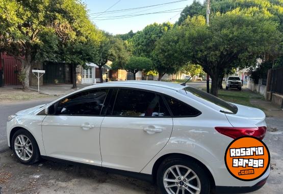 Autos - Ford Focus 2018 Nafta 108000Km - En Venta