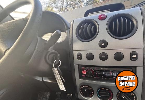 Utilitarios - Citroen BERLINGO FURGON HDI 2025 Diesel 0Km - En Venta