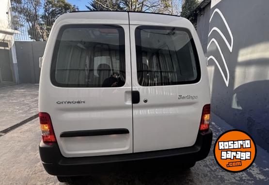 Utilitarios - Citroen BERLINGO FURGON HDI 2025 Diesel 0Km - En Venta