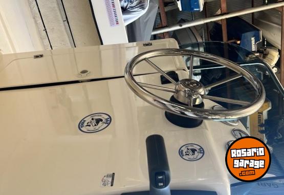 Embarcaciones - Bermuda Safari 550 - En Venta