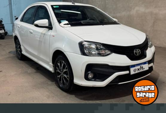 Autos - Toyota Etios xls 2020 Nafta 116000Km - En Venta