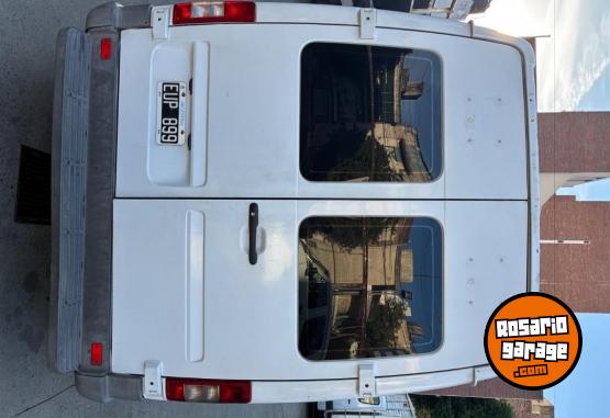 Utilitarios - Mercedes Benz Sprinter 313 cdi TE 2005 Diesel 100Km - En Venta