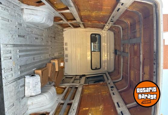 Utilitarios - Mercedes Benz Sprinter 313 cdi TE 2005 Diesel 100Km - En Venta