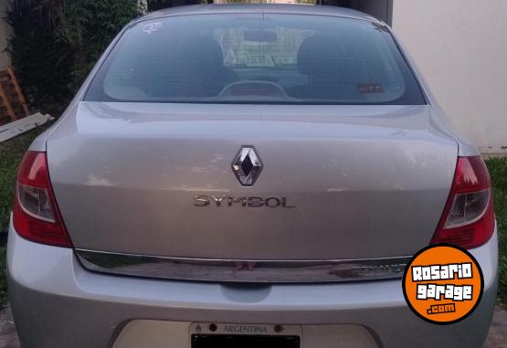 Autos - Renault symbol 2011 Nafta 203000Km - En Venta