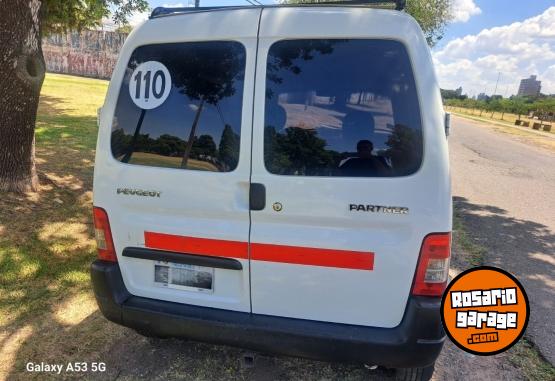 Utilitarios - Peugeot partner furgon 2011 Diesel 214113Km - En Venta