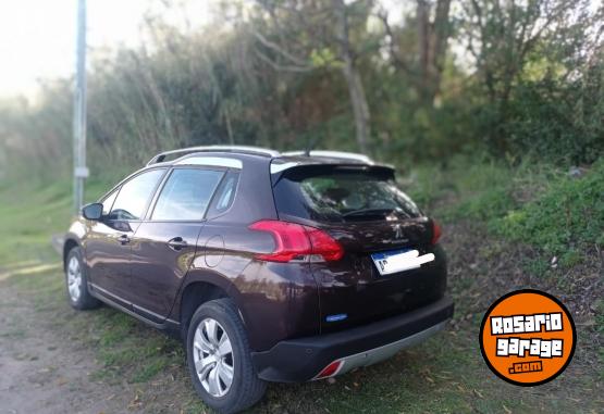 Autos - Peugeot 2008 2017 Nafta 130000Km - En Venta