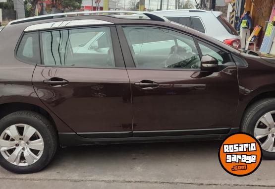 Autos - Peugeot 2008 2017 Nafta 130000Km - En Venta