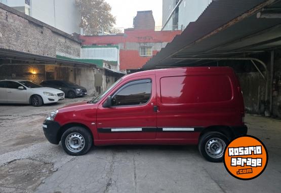 Utilitarios - Peugeot Partner 2014 Diesel 83000Km - En Venta