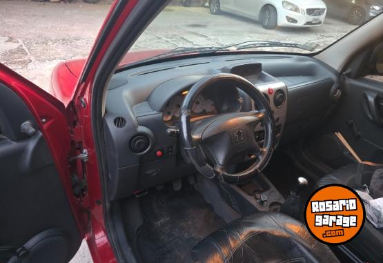 Utilitarios - Peugeot Partner 2014 Diesel 83000Km - En Venta